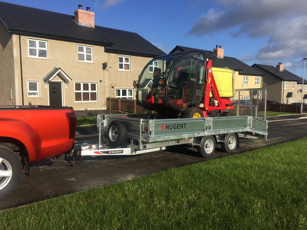 B4923H Side View 2019 1024x768
